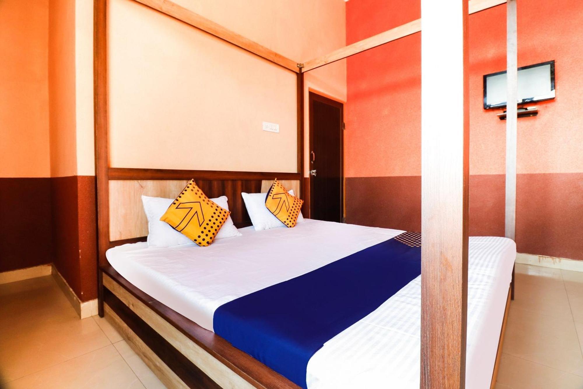 Spot On 68319 Hotel Nakhralo Rajasthan Resort Dźajpur Zewnętrze zdjęcie