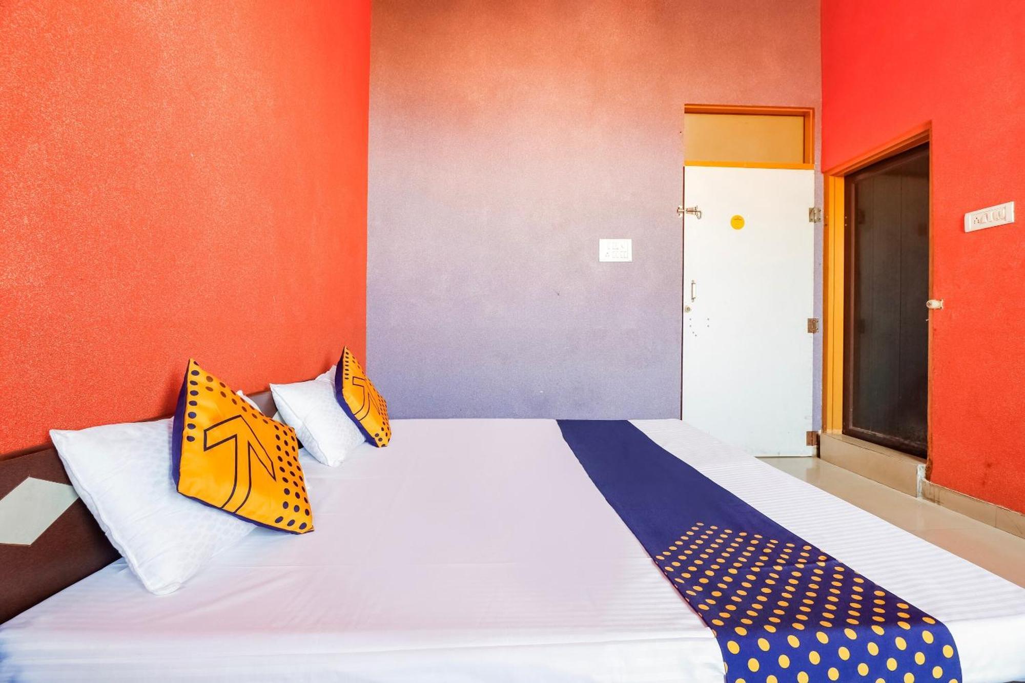 Spot On 68319 Hotel Nakhralo Rajasthan Resort Dźajpur Zewnętrze zdjęcie
